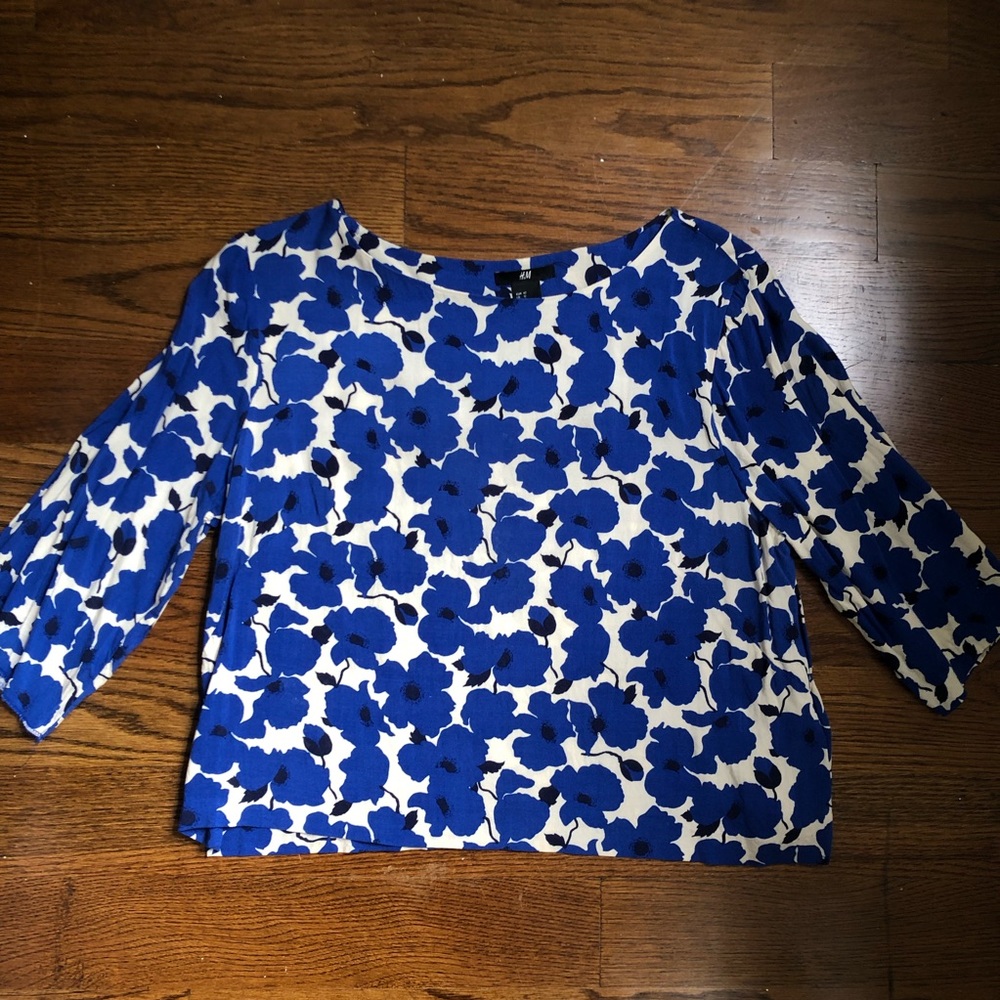 H&M Blue Floral Top